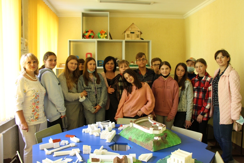 Екскурсія у STEM-центрі